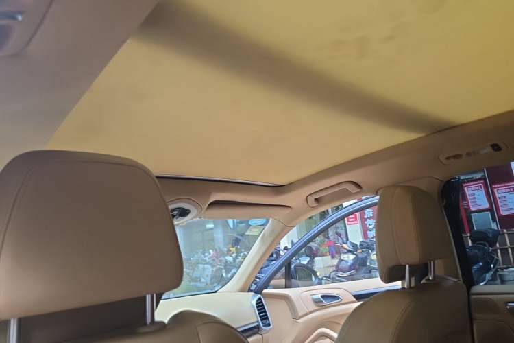 Used Porsche Cayenne 2011 Cayenne 3.0T Headliner
