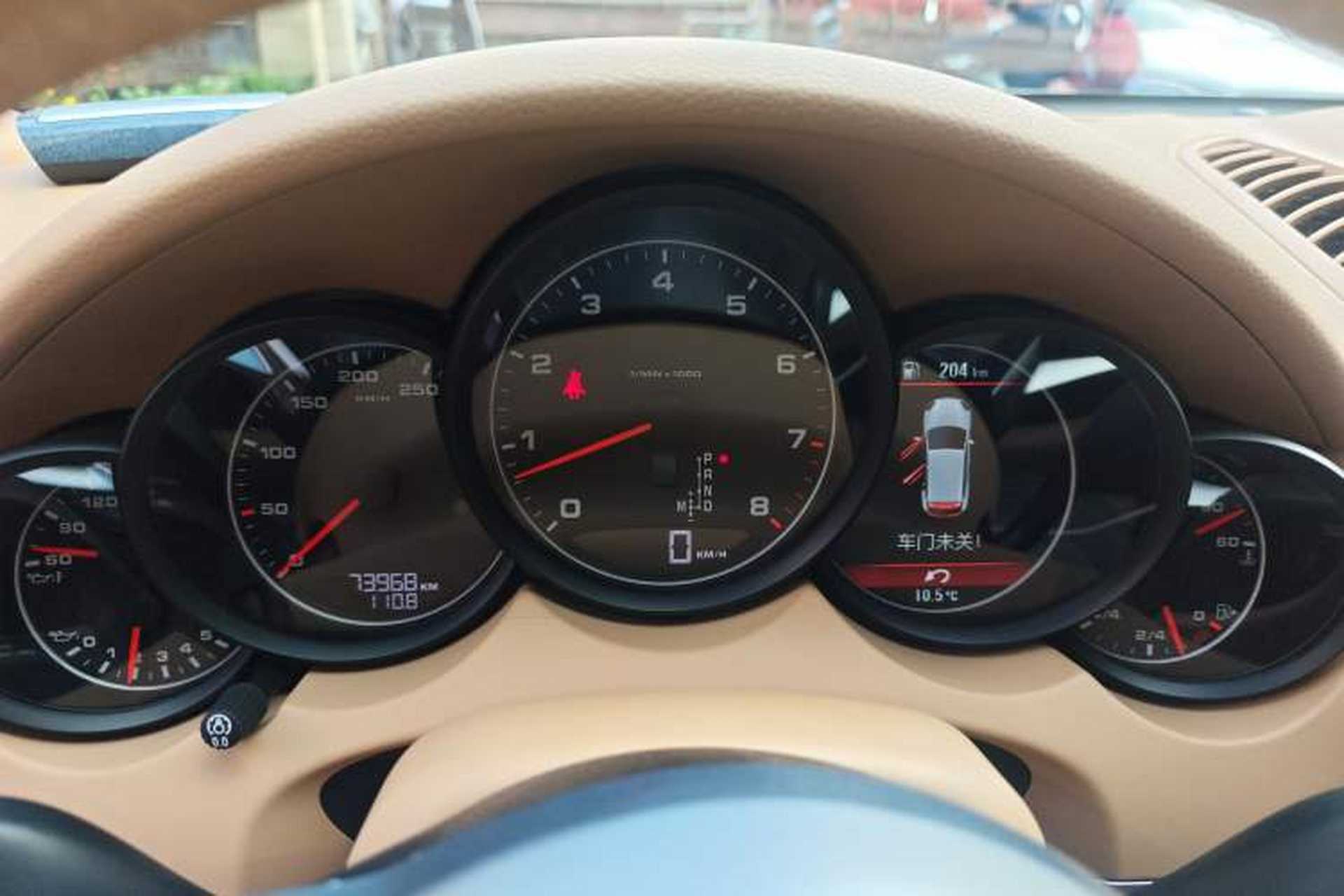 Used Porsche Cayenne 2011 Cayenne 3.0T Instrument Cluster