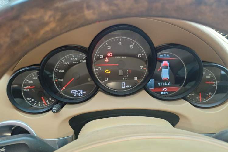 Used Porsche Cayenne 2011 Cayenne 3.0T Instrument Cluster