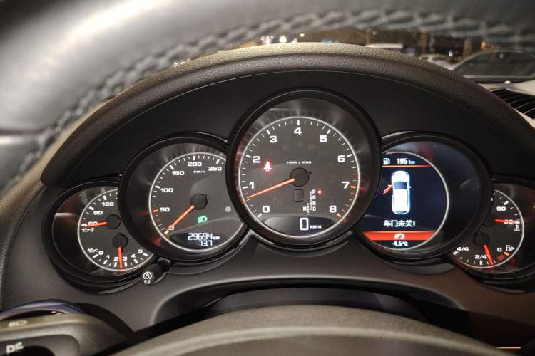 Used Porsche Cayenne 2011 Cayenne 3.0T Instrument Cluster