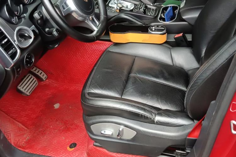 Used Porsche Cayenne 2011 Cayenne 3.0T Left Front Seat