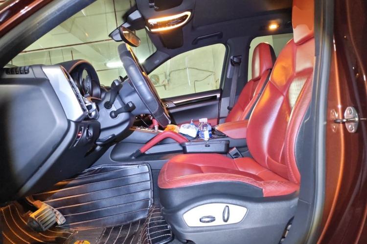 Used Porsche Cayenne 2011 Cayenne 3.0T Left Front Seat