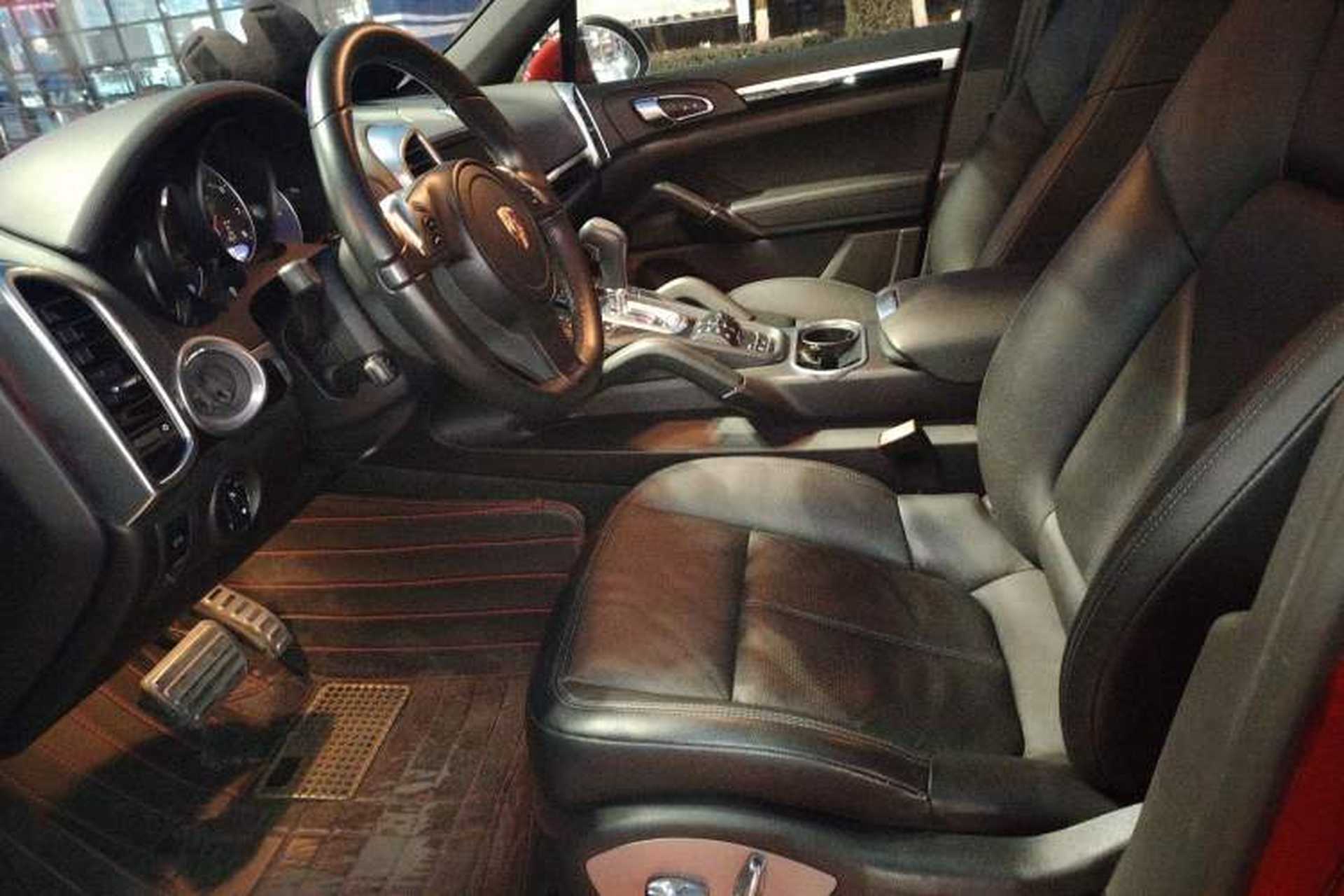 Used Porsche Cayenne 2011 Cayenne 3.0T Left Front Seat