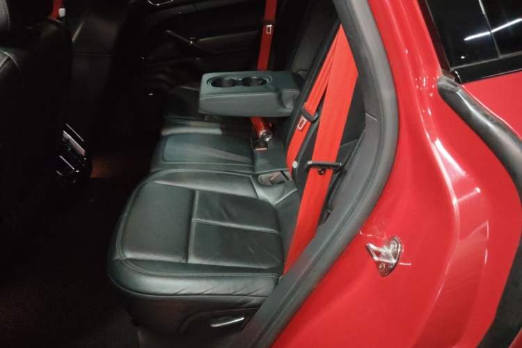 Used Porsche Cayenne 2011 Cayenne 3.0T Left Rear Seat