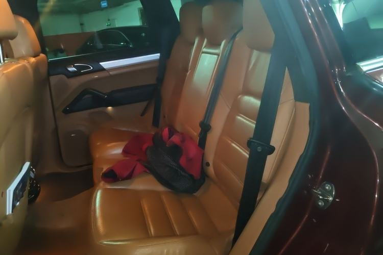 Used Porsche Cayenne 2011 Cayenne Turbo 4.8T Left Rear Seat