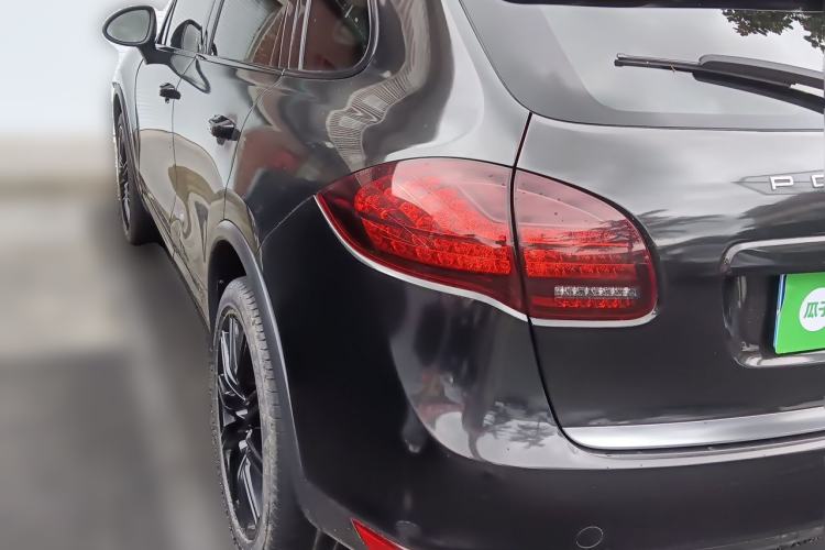 Used Porsche Cayenne 2011 Cayenne 3.0T Rear Left 45 Deg