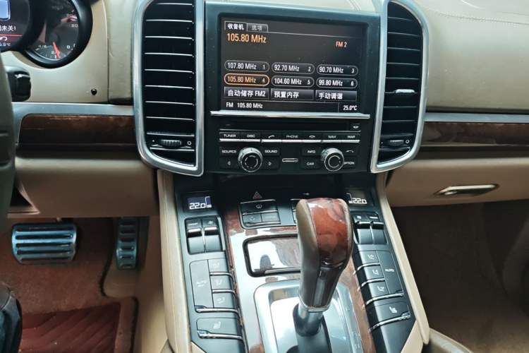 Used Porsche Cayenne 2011 Cayenne 3.0T Audio And AC Panel
