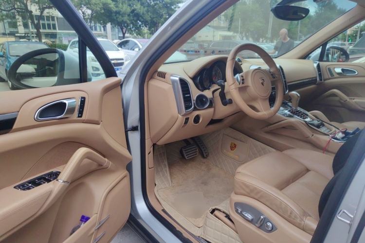 Used Porsche Cayenne 2011 Cayenne S Hybrid 3.0T Driver Seat