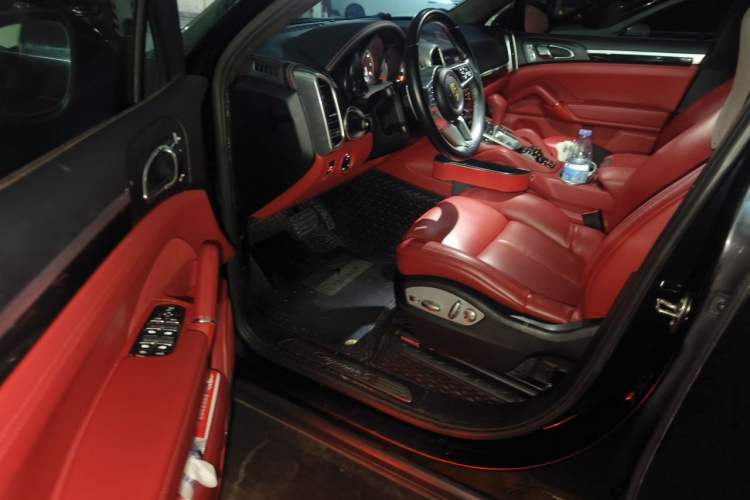 Used Porsche Cayenne 2011 Cayenne S 4.8L Driver Seat
