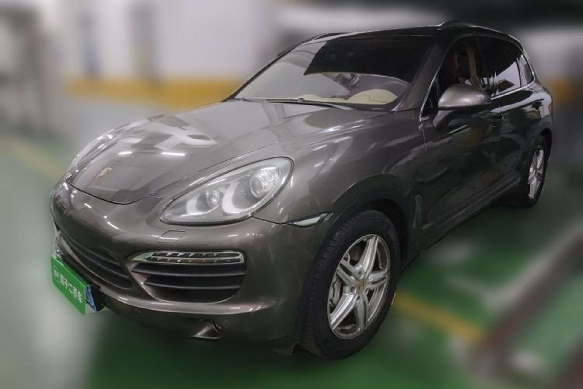 Used Porsche Cayenne 2011 Cayenne S 4.8L Front Left 45 Deg