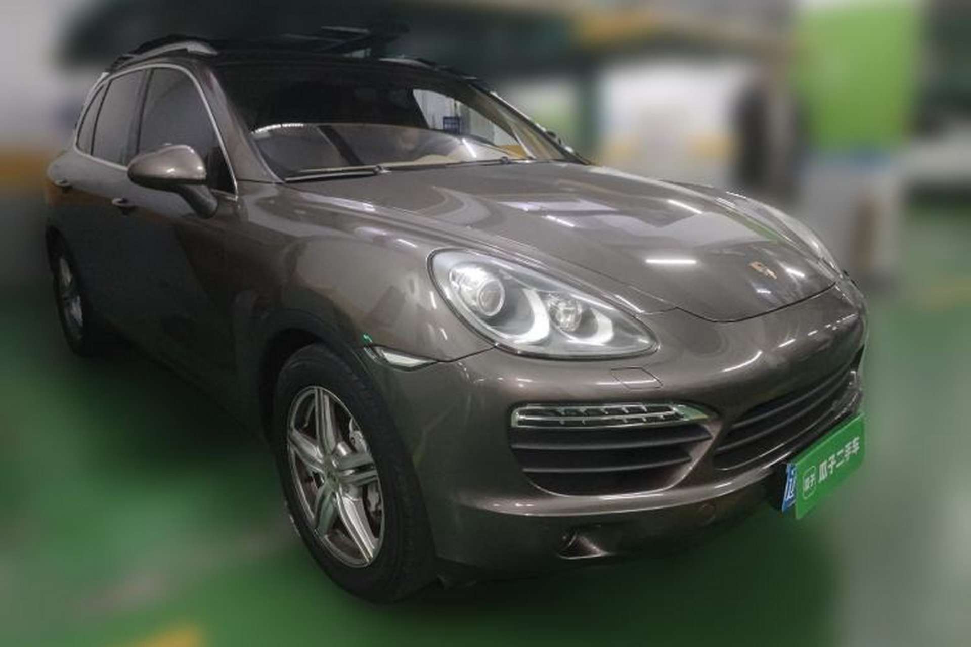 Used Porsche Cayenne 2011 Cayenne S 4.8L Front Right 45 Deg