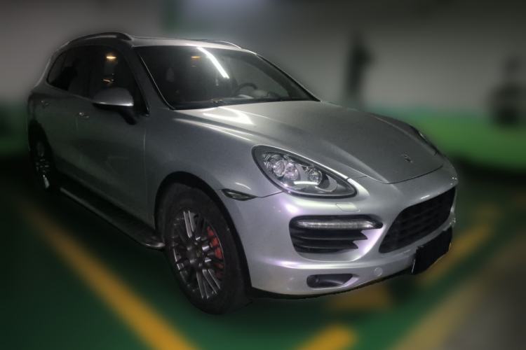 Used Porsche Cayenne 2011 Cayenne Turbo 4.8T Front Right 45 Deg