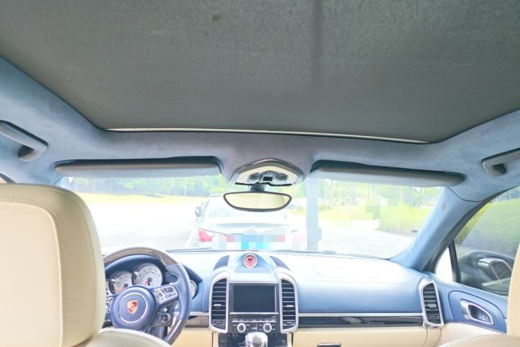 Used Porsche Cayenne 2011 Cayenne S 4.8L Headliner