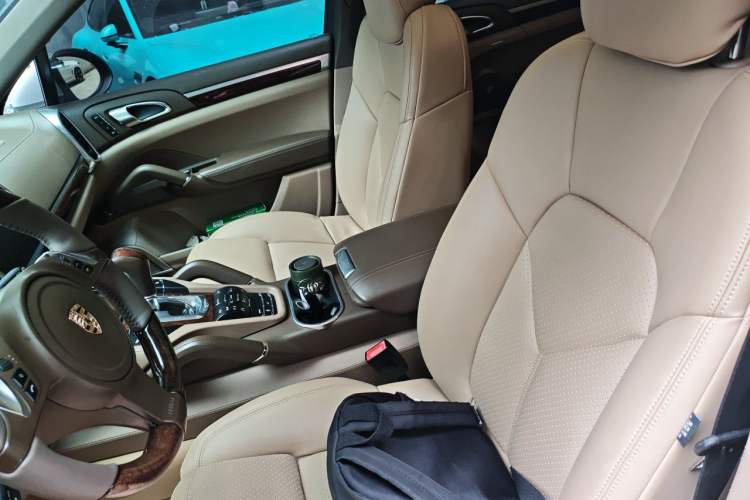 Used Porsche Cayenne 2011 Cayenne 3.0T Left Front Seat