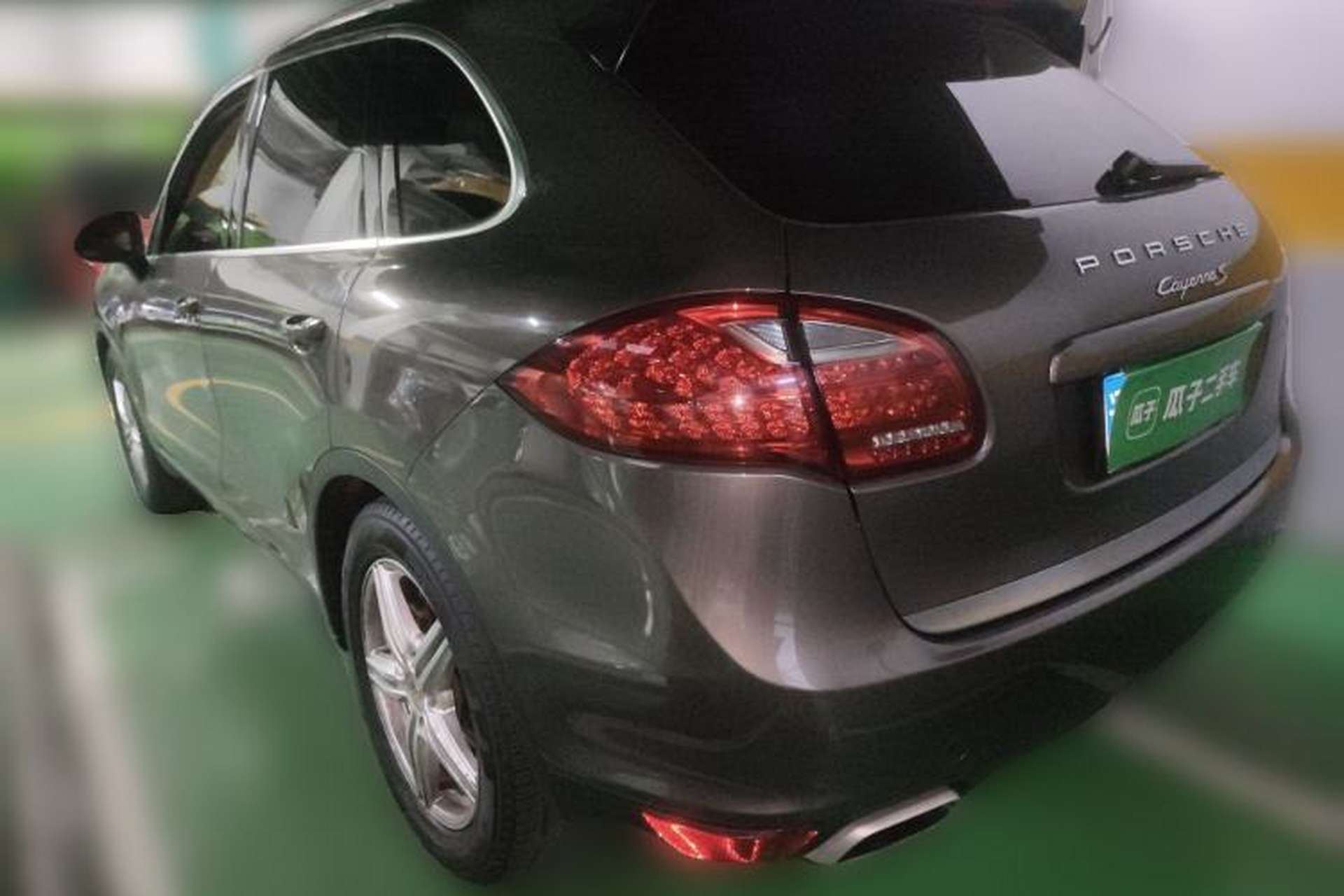 Used Porsche Cayenne 2011 Cayenne S 4.8L Rear Left 45 Deg