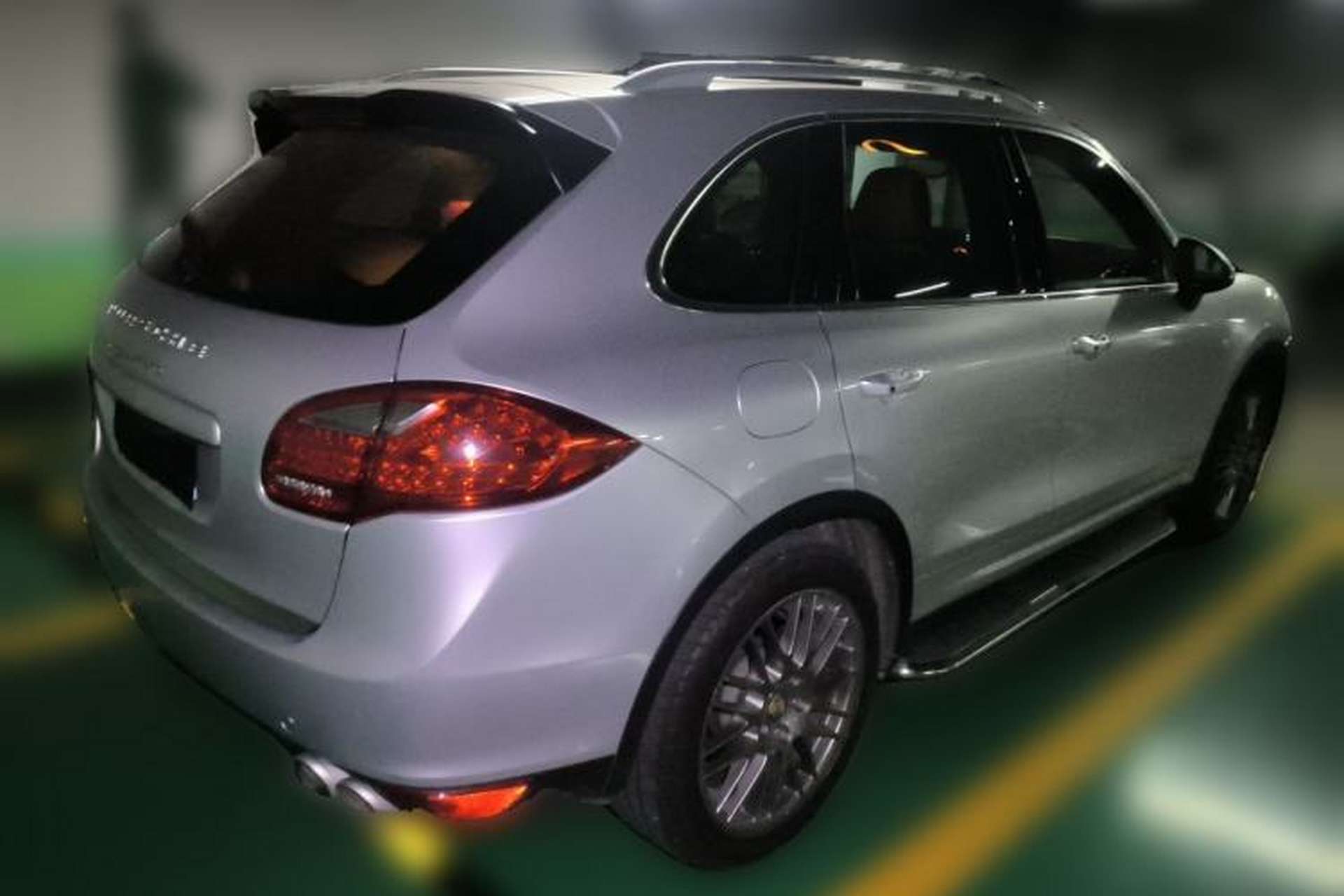 Used Porsche Cayenne 2011 Cayenne Turbo 4.8T Rear Right 45 Deg