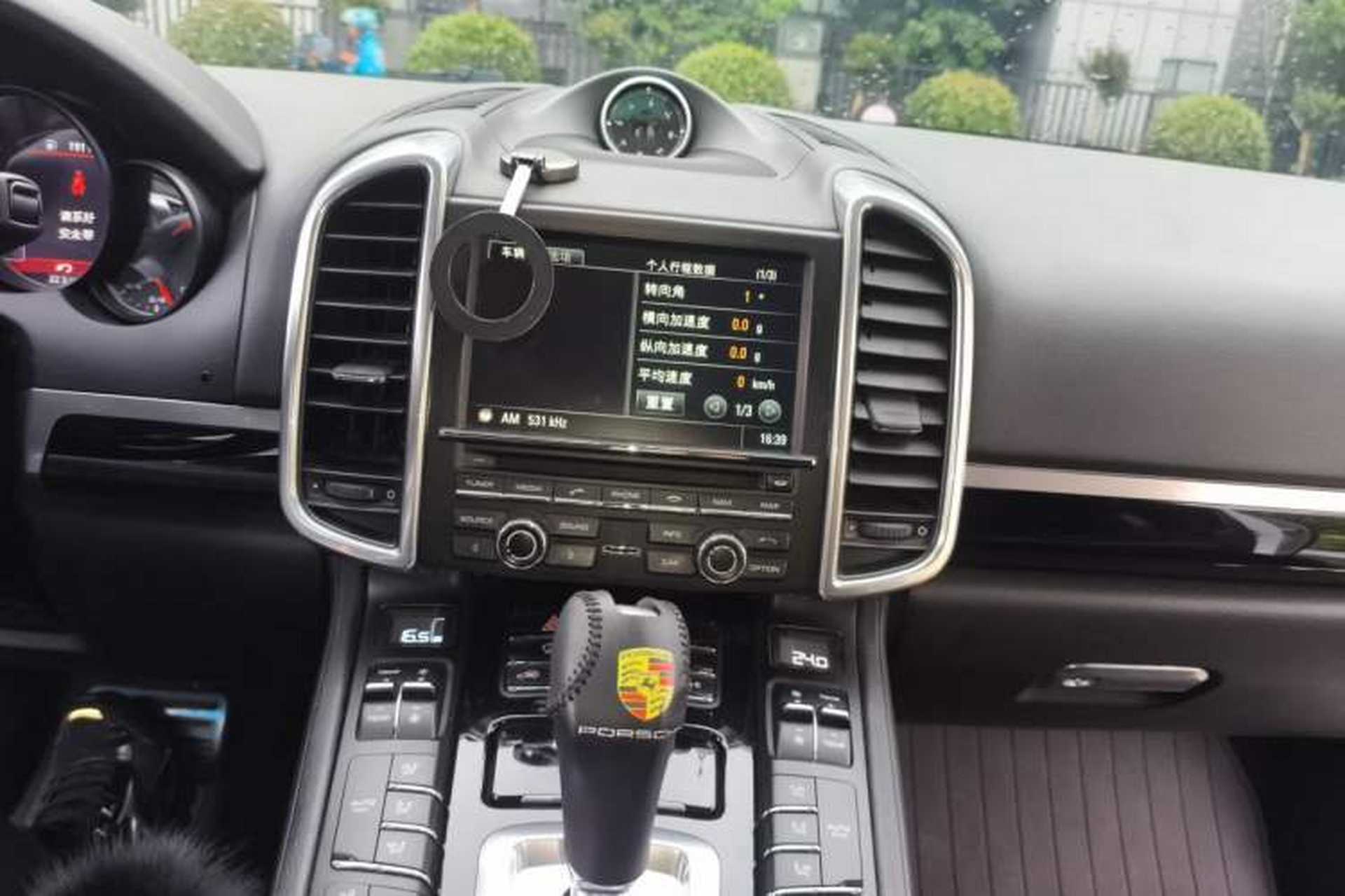 Used Porsche Cayenne 2011 Cayenne 3.0T Audio And AC Panel