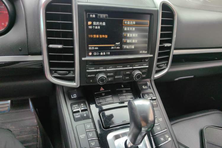 Used Porsche Cayenne 2011 Cayenne 3.0T Audio And AC Panel