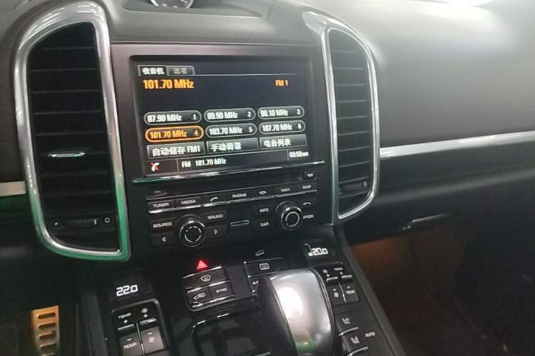 Used Porsche Cayenne 2011 Cayenne S 4.8L Audio And AC Panel