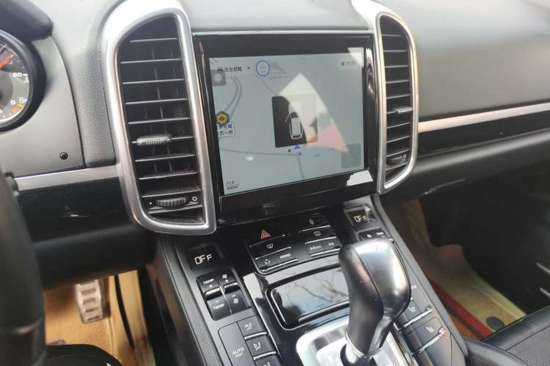 Used Porsche Cayenne 2011 Cayenne 3.0T Audio And AC Panel