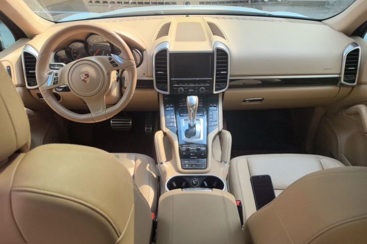 Used Porsche Cayenne 2011 Cayenne 3.0T Center Console