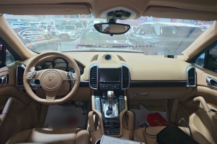 Used Porsche Cayenne 2011 Cayenne 3.0T Center Console