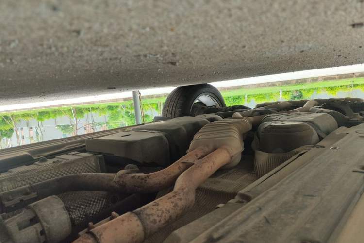Used Porsche Cayenne 2011 Cayenne 3.0T Chassis Rear Left