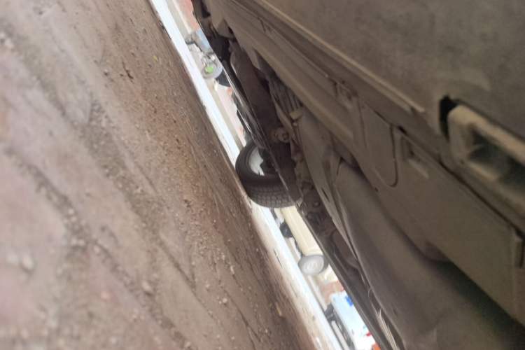 Used Porsche Cayenne 2011 Cayenne 3.0T Chassis Rear Left