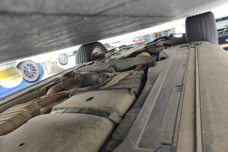Used Porsche Cayenne 2011 Cayenne 3.0T Chassis Rear Left