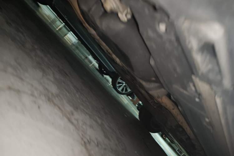 Used Porsche Cayenne 2011 Cayenne 3.0T Chassis Rear Right