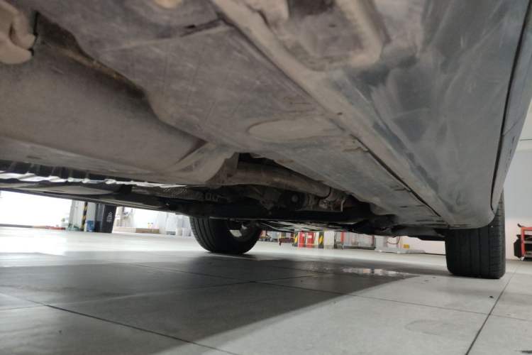 Used Porsche Cayenne 2011 Cayenne 3.0T Chassis Rear Right