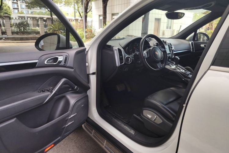 Used Porsche Cayenne 2011 Cayenne 3.0T Driver Seat