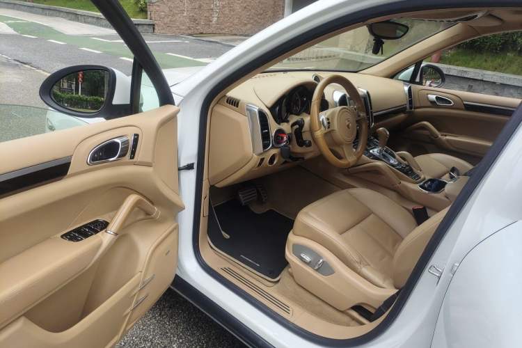 Used Porsche Cayenne 2011 Cayenne 3.0T Driver Seat