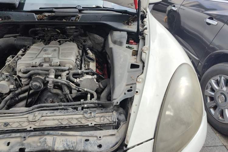 Used Porsche Cayenne 2011 Cayenne 3.0T Engine Bay Left