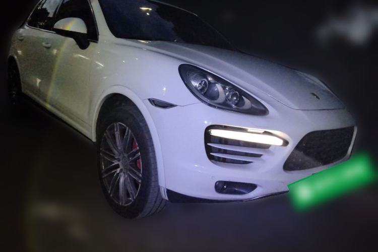 Used Porsche Cayenne 2011 Cayenne 3.0T Front Right 45 Deg