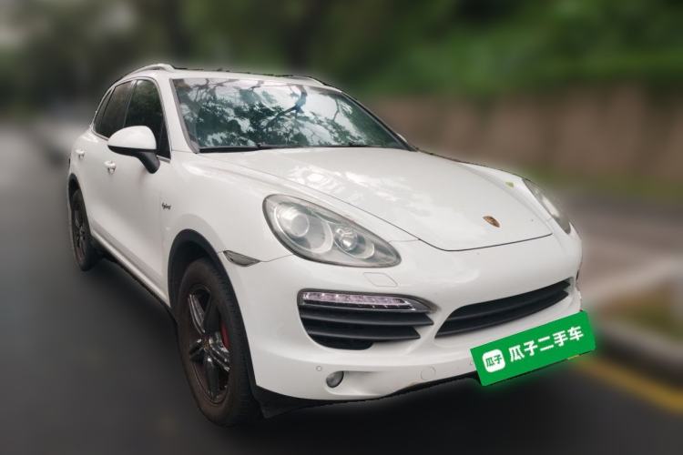 Used Porsche Cayenne 2011 Cayenne S Hybrid 3.0T Front Right 45 Deg