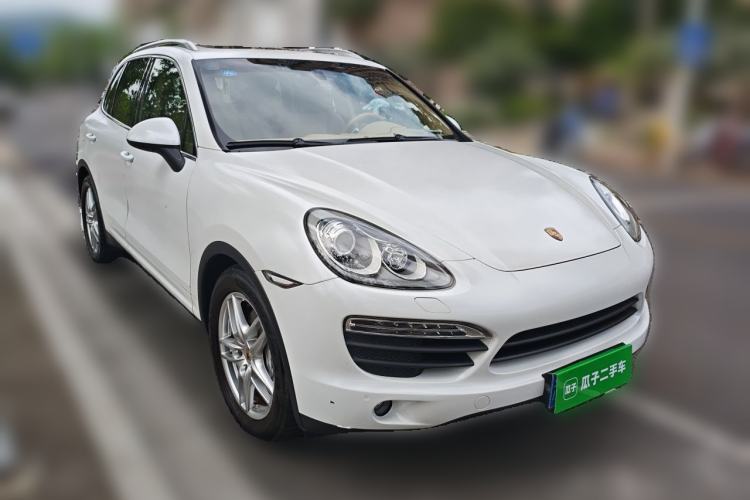 Used Porsche Cayenne 2011 Cayenne S 4.8L Front Right 45 Deg