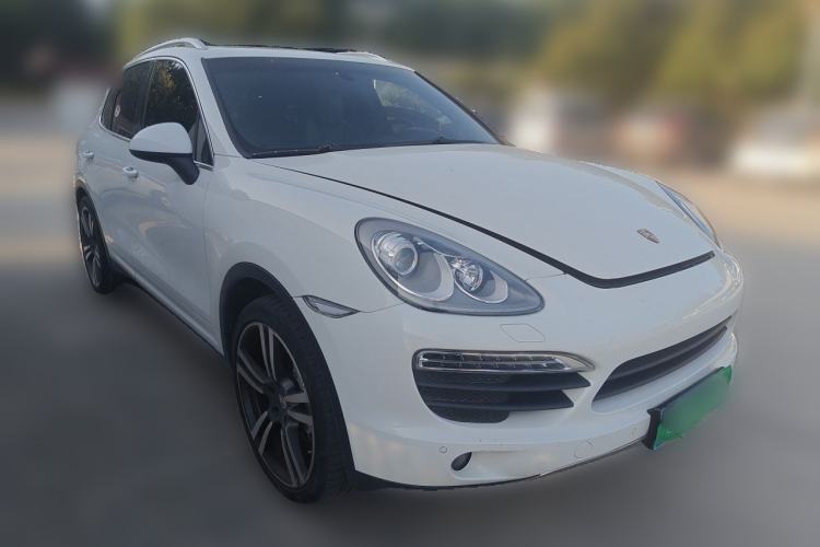 Used Porsche Cayenne 2011 Cayenne S 4.8L Front Right 45 Deg