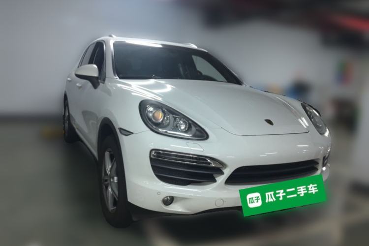 Used Porsche Cayenne 2011 Cayenne S 4.8L Front Right 45 Deg