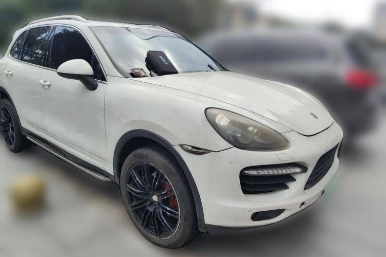 Used Porsche Cayenne 2011 Cayenne 3.0T Front Right 45 Deg