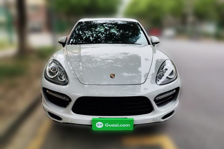 Used Porsche Cayenne 2011 3.6L automatic transmission U.S. specification Front