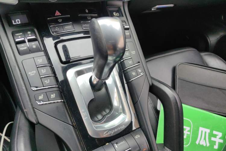 Used Porsche Cayenne 2011 Cayenne 3.0T Gear Lever