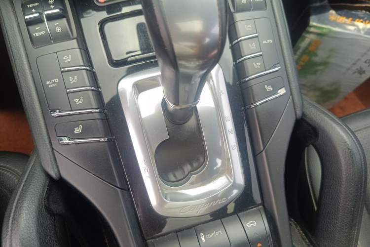 Used Porsche Cayenne 2011 Cayenne 3.0T Gear Lever