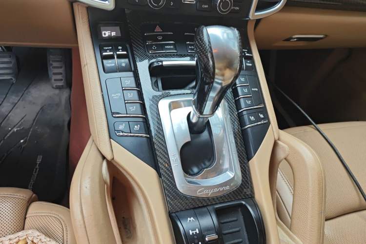 Used Porsche Cayenne 2011 3.6L automatic transmission U.S. specification Gear Lever