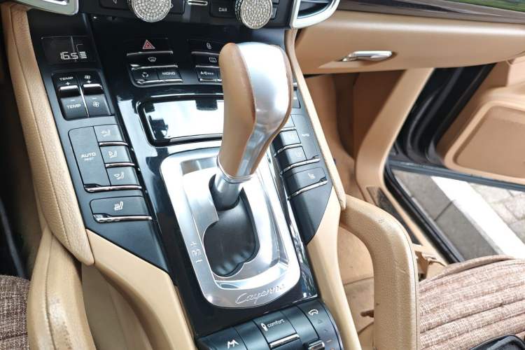 Used Porsche Cayenne 2011 Cayenne S 4.8L Gear Lever