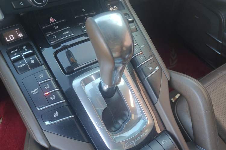 Used Porsche Cayenne 2011 Cayenne S 4.8L Gear Lever