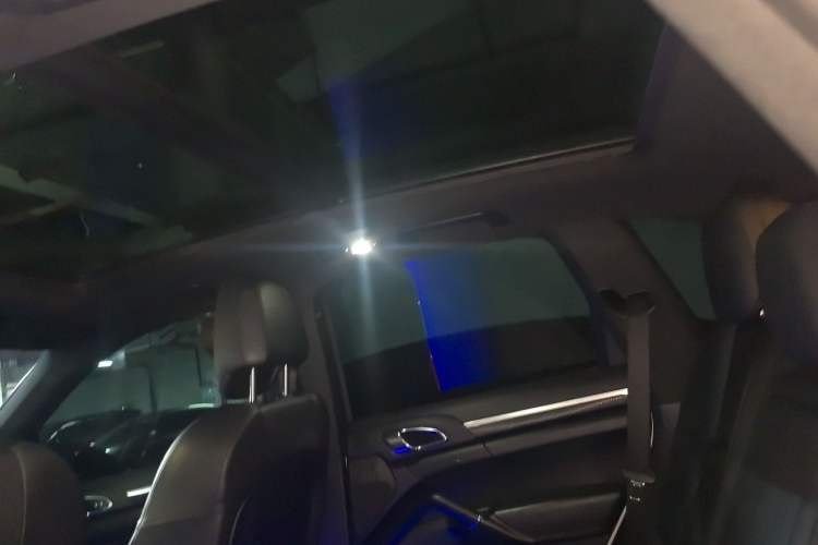 Used Porsche Cayenne 2011 Cayenne 3.0T Headliner