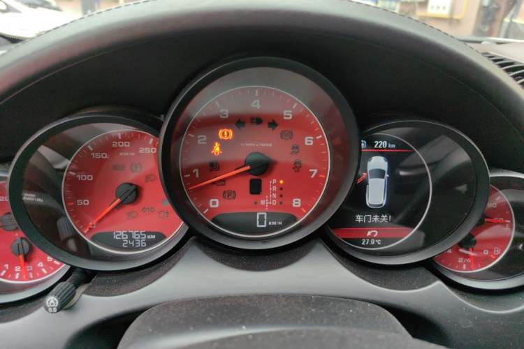 Used Porsche Cayenne 2011 Cayenne 3.0T Instrument Cluster
