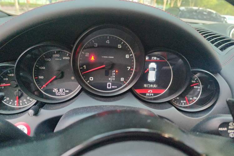 Used Porsche Cayenne 2011 Cayenne 3.0T Instrument Cluster