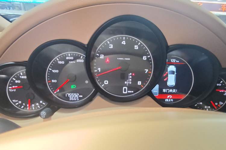 Used Porsche Cayenne 2011 Cayenne 3.0T Instrument Cluster